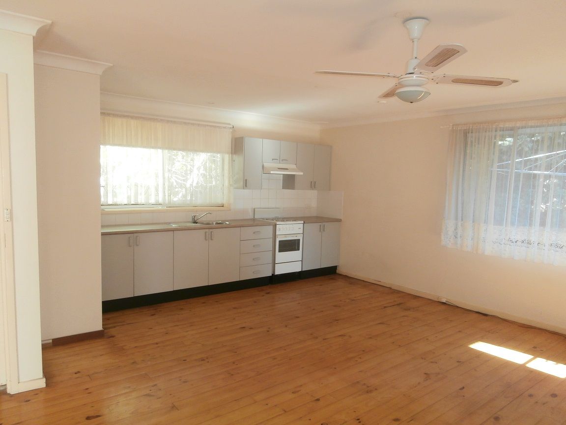 2/5 Numrock Street, Bomaderry, NSW 2541