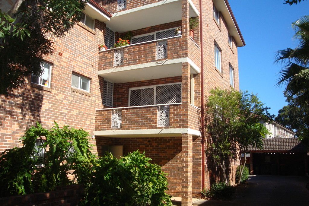 8/8-10 Ulverstone Street, Fairfield, NSW 2165
