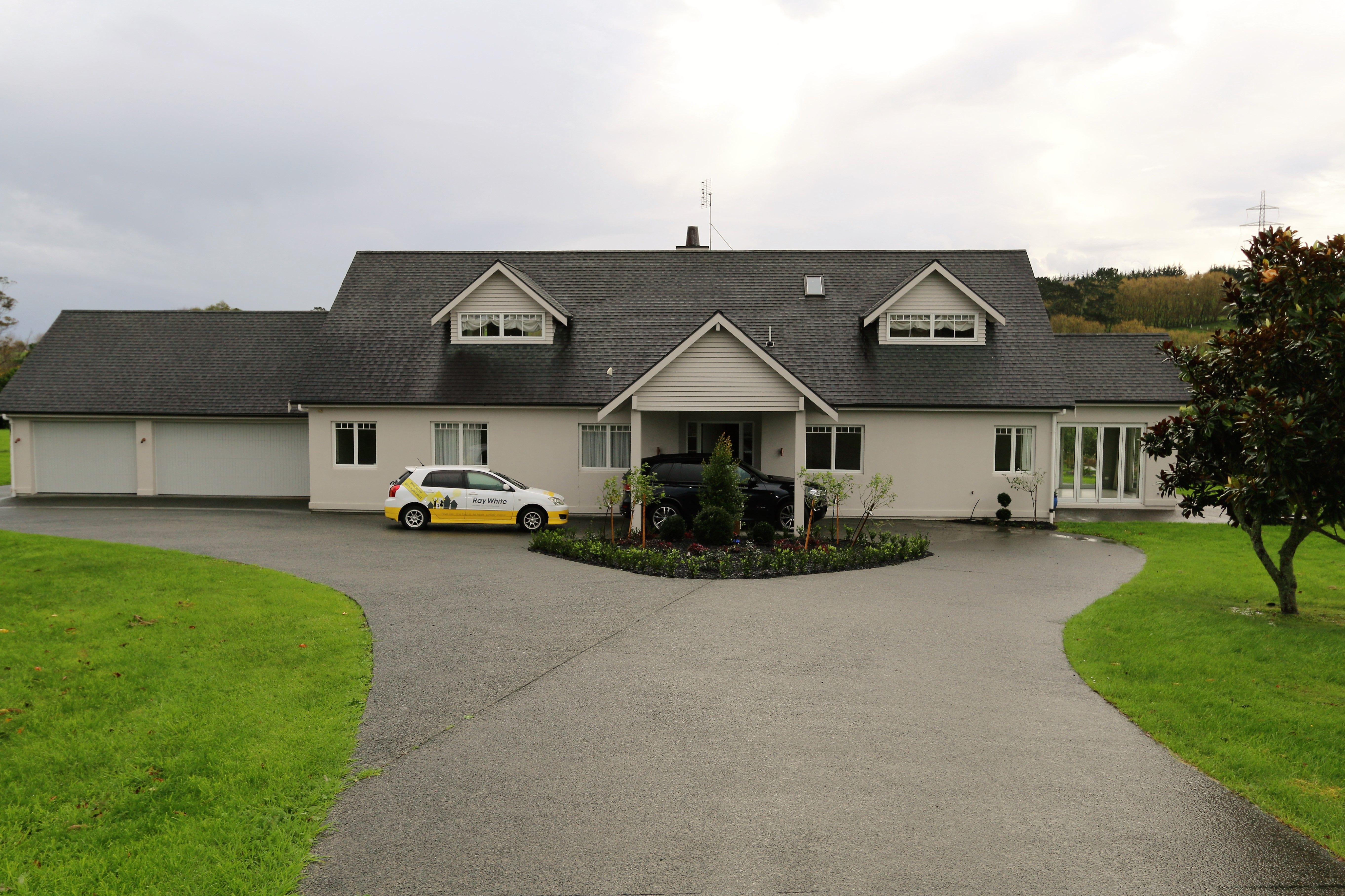 84 Ashwood Avenue, Dairy Flat, Rodney