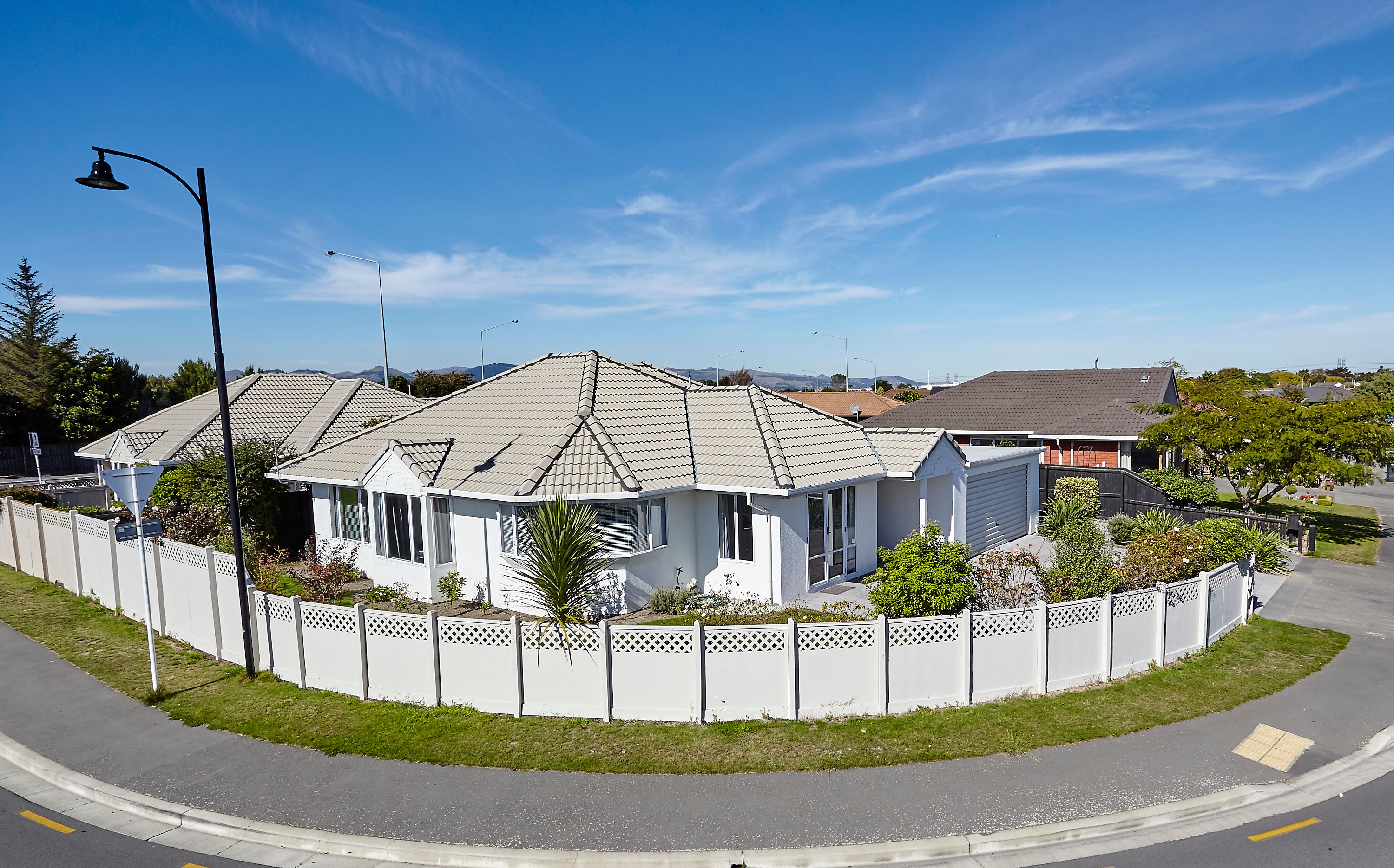 2/1 Kintyre Drive, Russley, Christchurch City