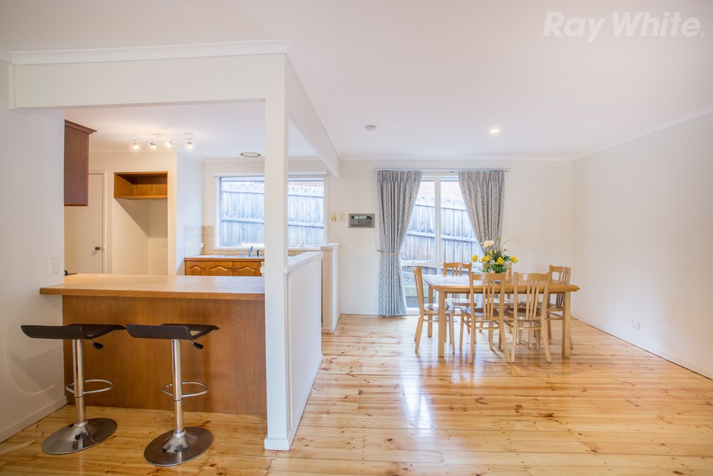 143 Yallambie Road, Macleod, VIC 3085