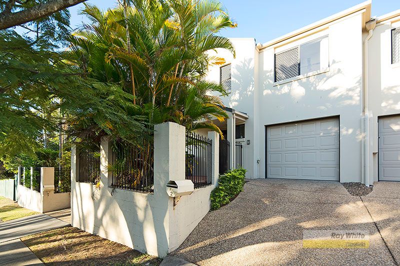3 Kedron Street, Wooloowin QLD 4030