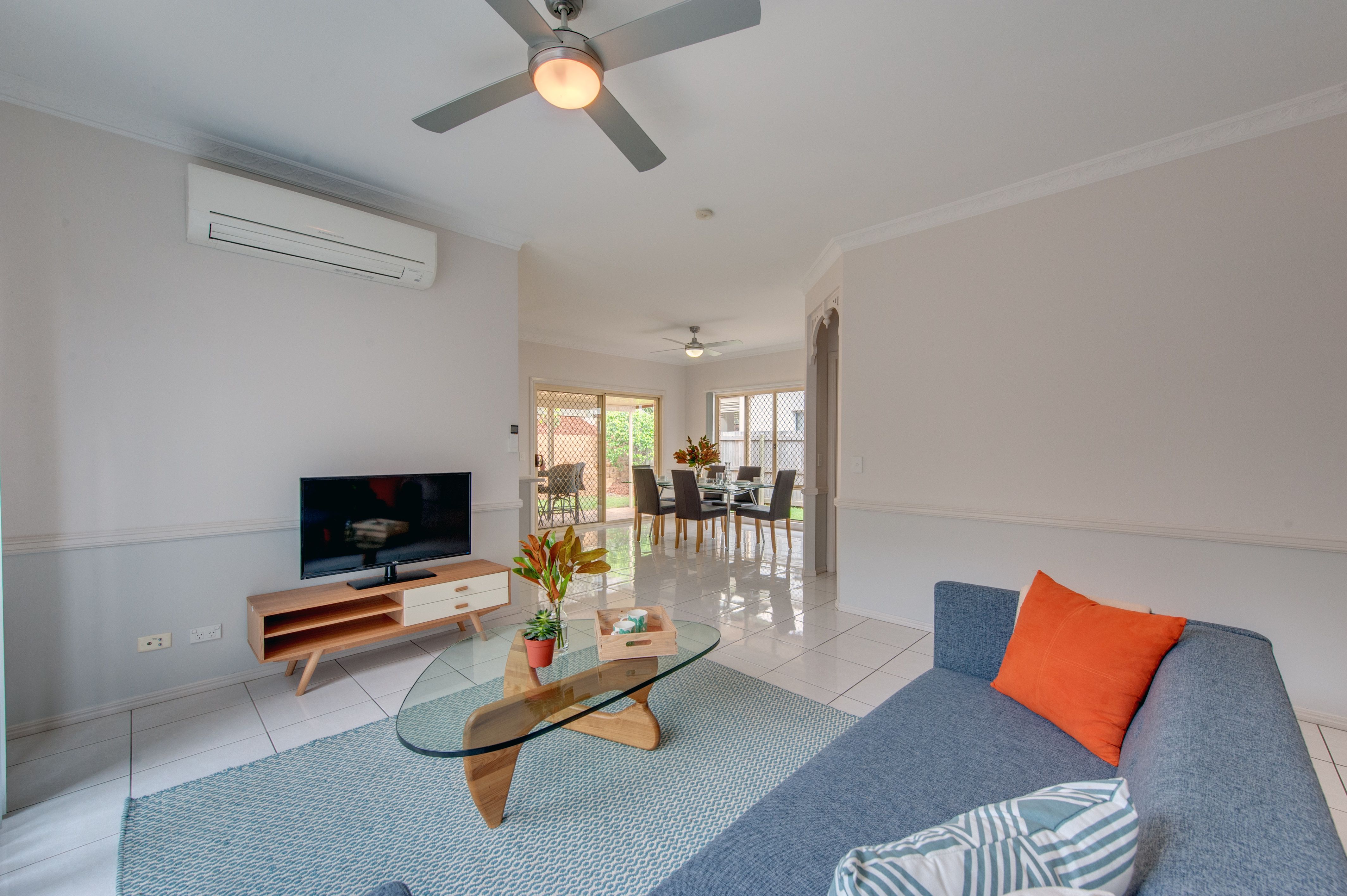 3 Treeview Lane, Springfield Lakes QLD 4300