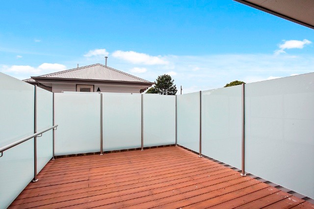 2/172 kangaroo Road, Hughesdale, VIC 3166