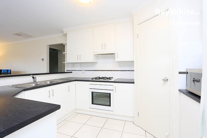 30 Burwood Road, Munno Para West, SA 5115