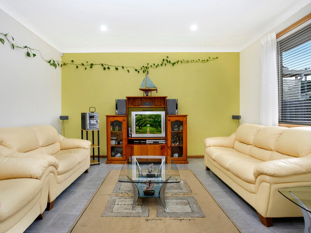 17 Eliza Street, Fairfield Heights, NSW 2165