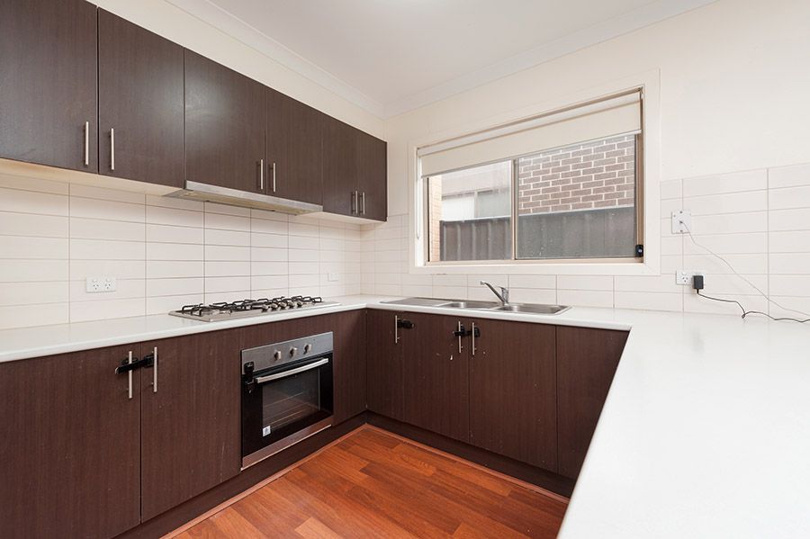 18 Kensley Circuit, Craigieburn, VIC 3064