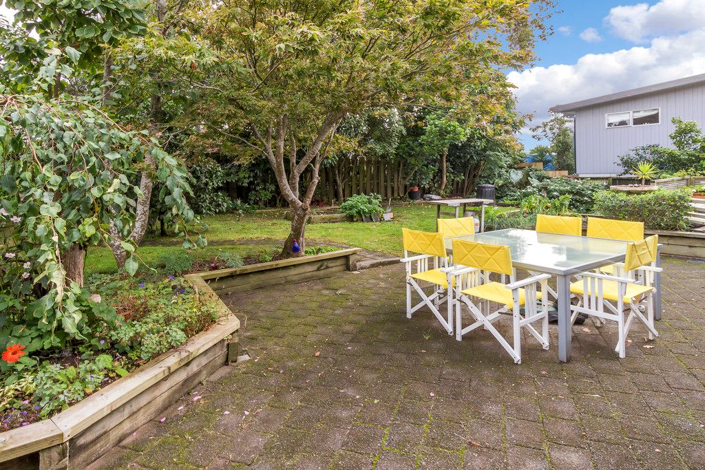 10 Luplau Crescent, Cockle Bay, Manukau City
