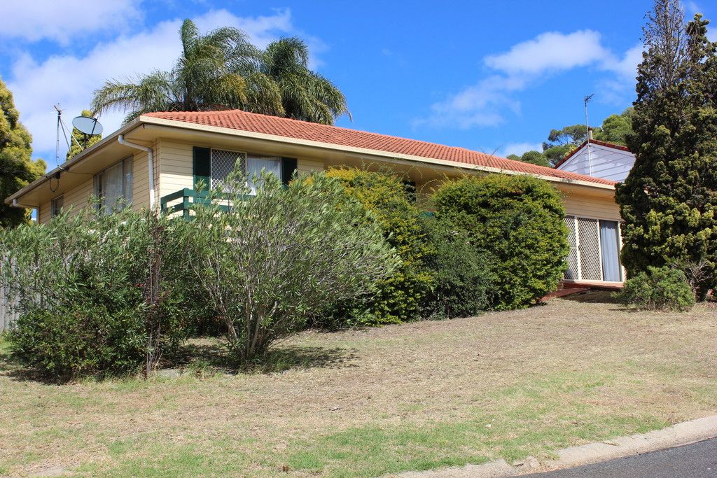 30 Cortess Street, Kearneys Spring, QLD 4350