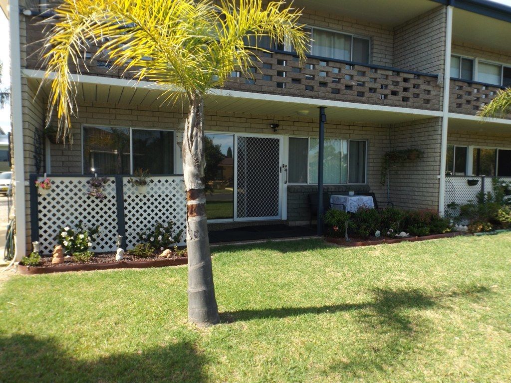 1/10 Catlin Avenue, Batemans Bay, NSW 2536