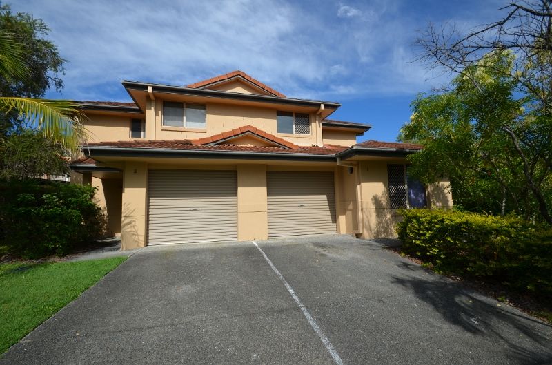 99 Greenacre Drive, Parkwood QLD 4214