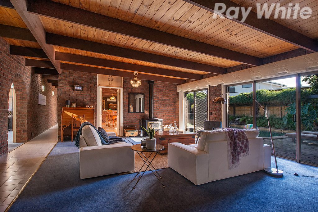 10 Ashton Road, Ferntree Gully, VIC 3156