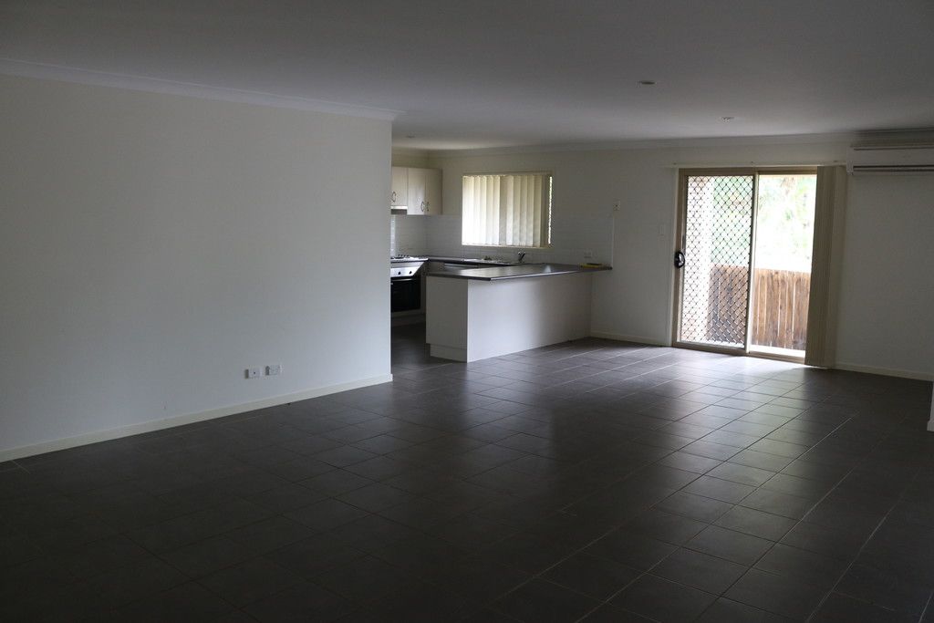 35 Chanel Court, Wulkuraka, QLD 4305