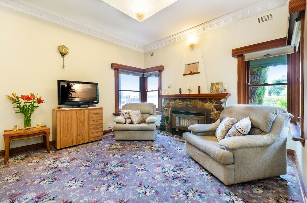 12 Ward Street, Cheltenham, VIC 3192
