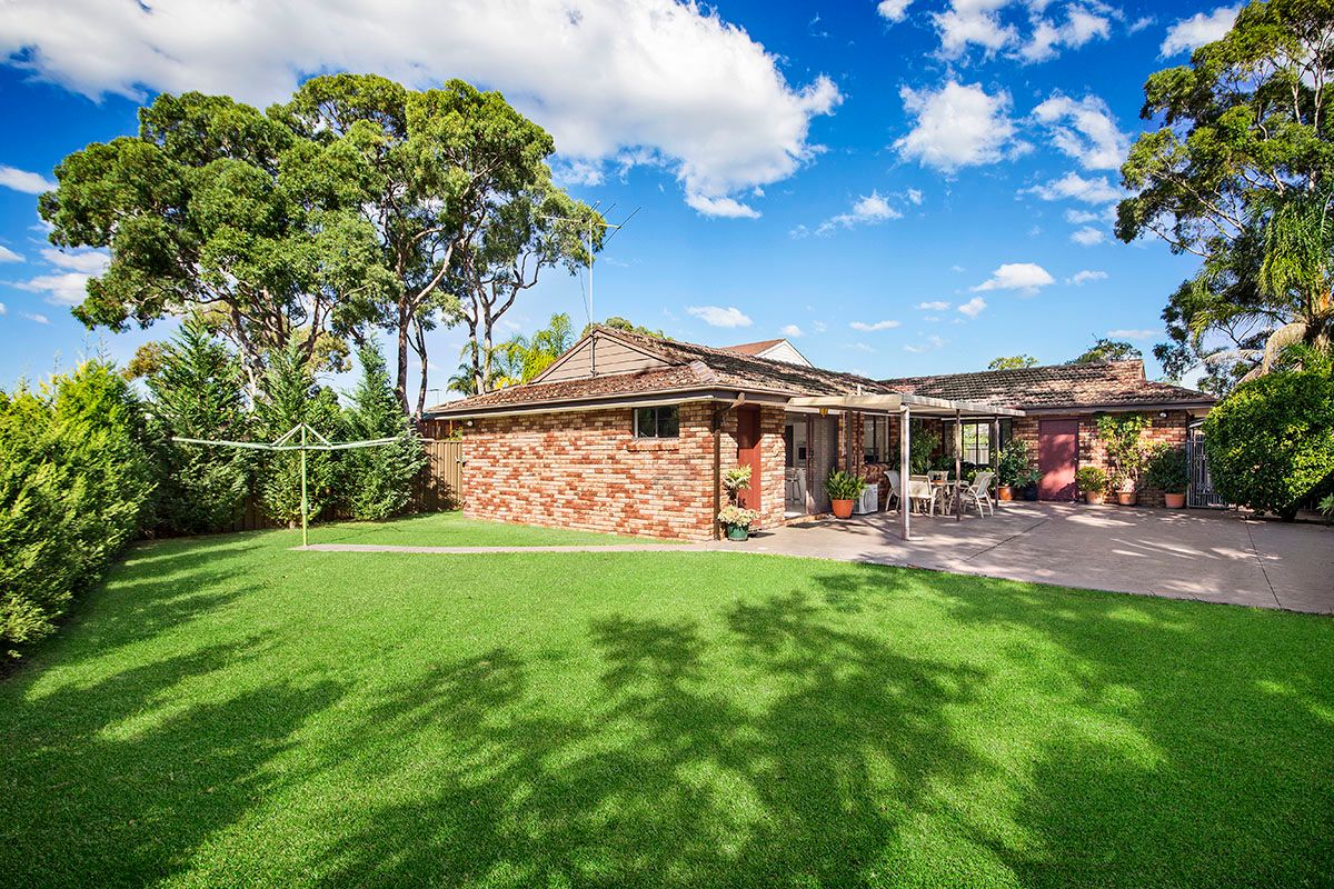 14 Northbrook Place, Illawong, NSW 2234