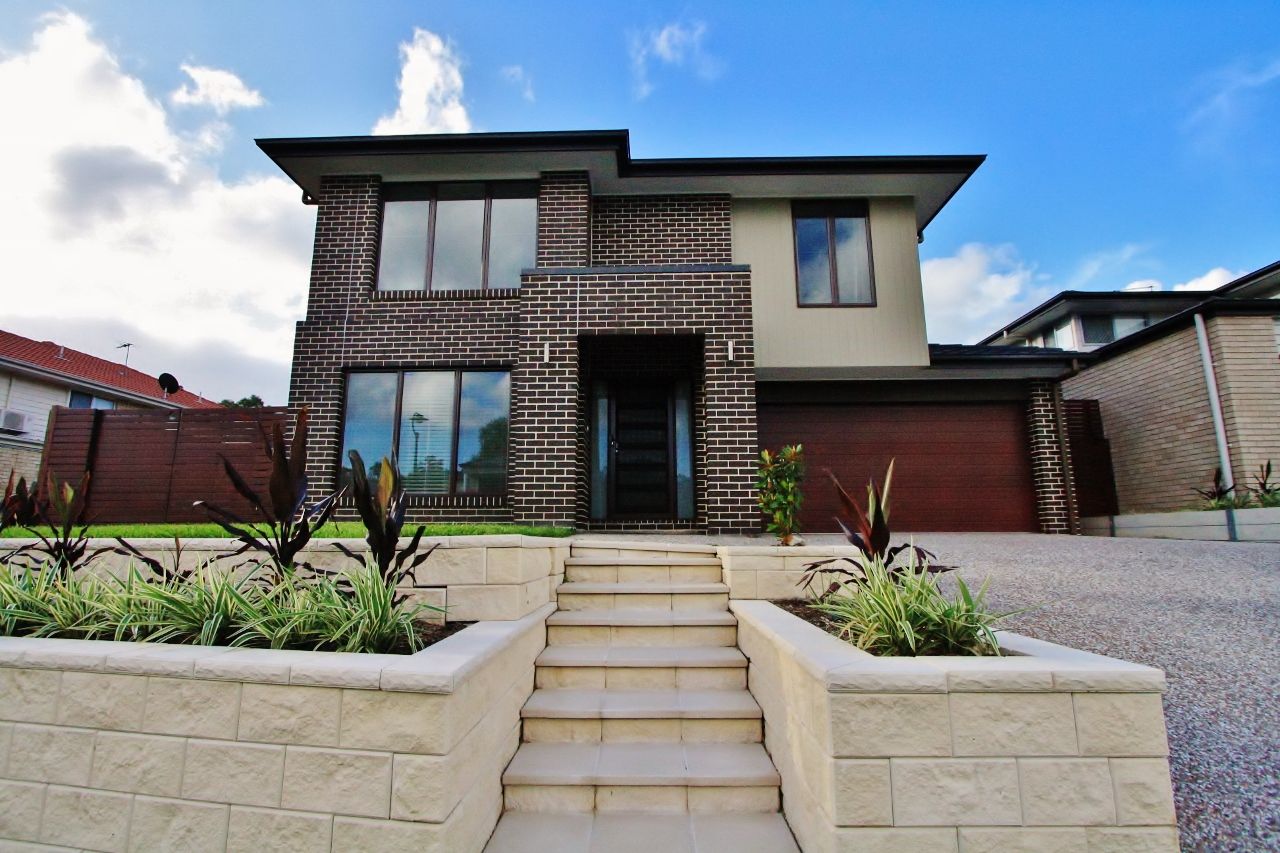 15 Mizen Place, Holland Park West, QLD 4121