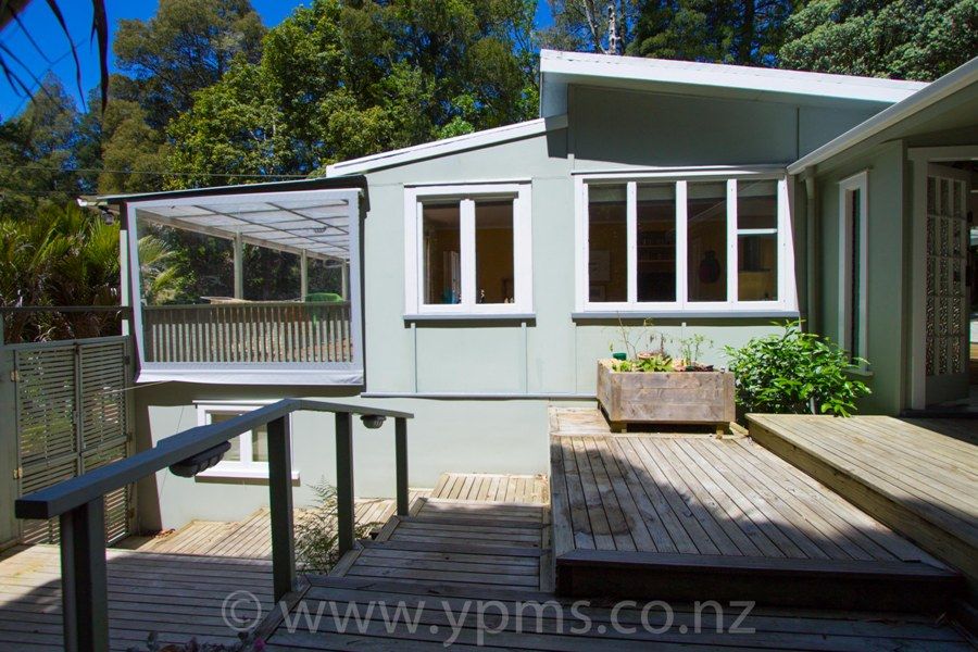 7 Valley Road, French Bay, Waitakere City
