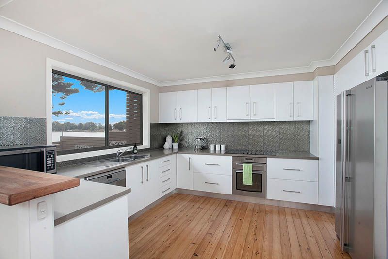 63 Horsley Road, Oak Flats, NSW 2529
