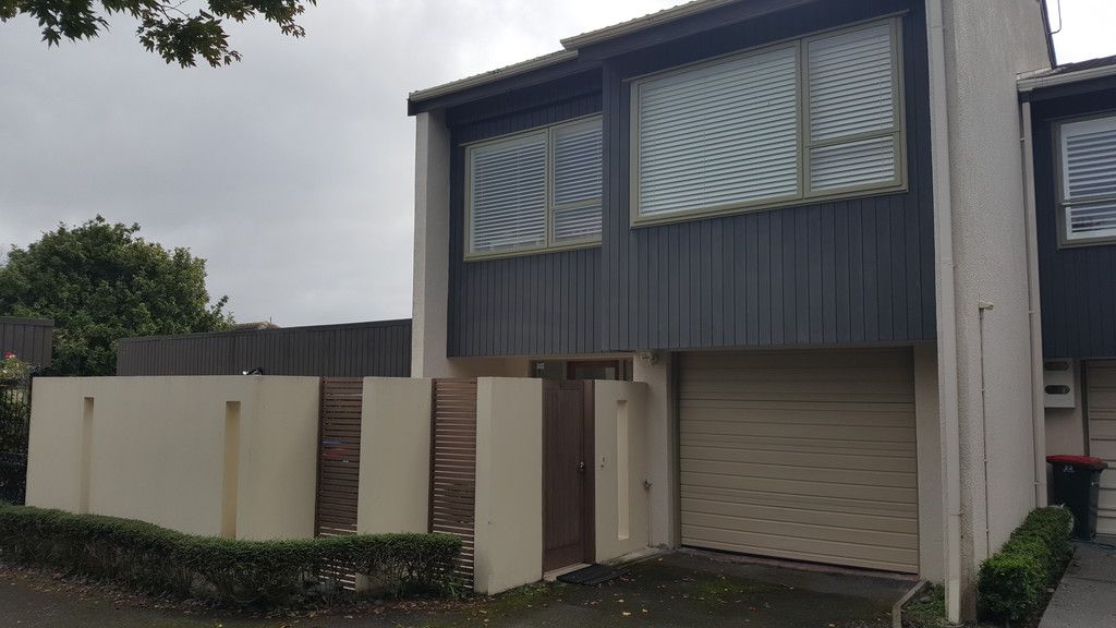 4/2 Tiwai Road, One Tree Hill, Auckland City