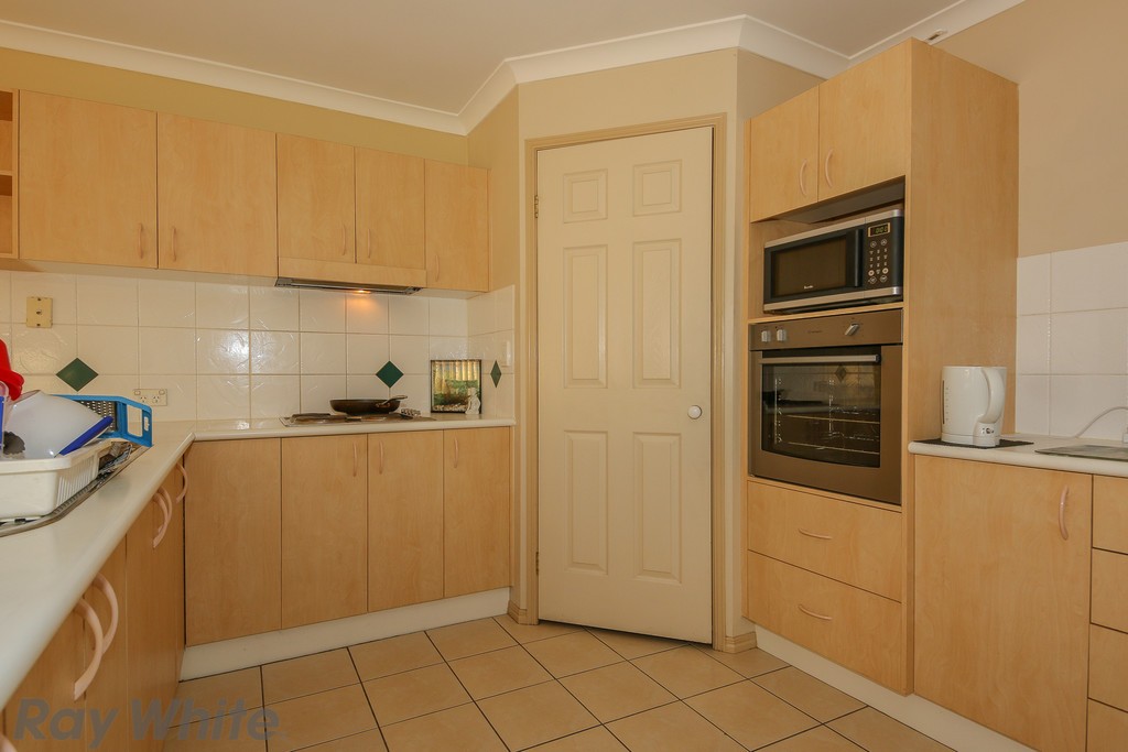 9 Fleet Drive, Kippa-Ring, QLD 4021