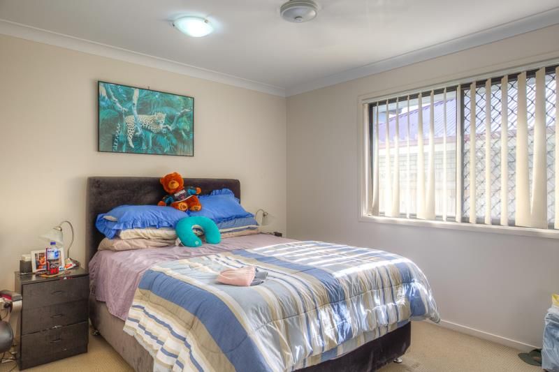 17 Diane Parade, Kallangur, QLD 4503