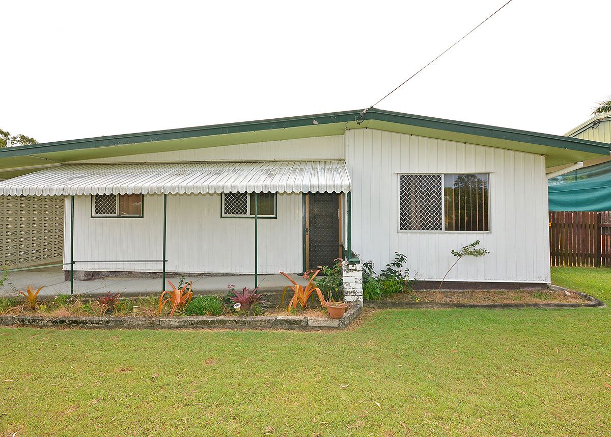 4 Urangan Street, Torquay, QLD 4655
