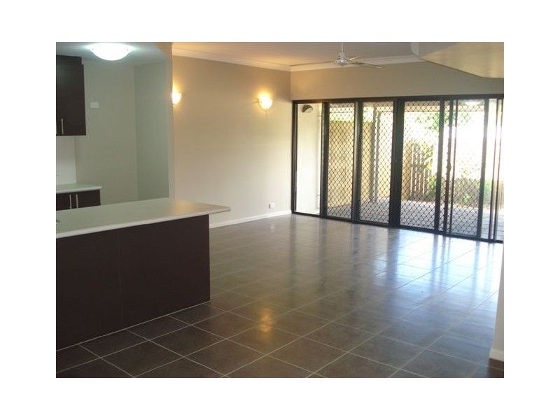 1/1766 Captain Cook Highway, CLIFTON BEACH, QLD 4879