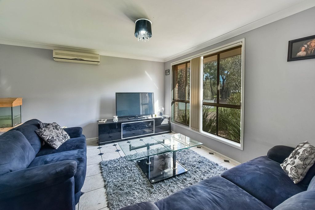 30 Kitching Way, Currans Hill, NSW 2567