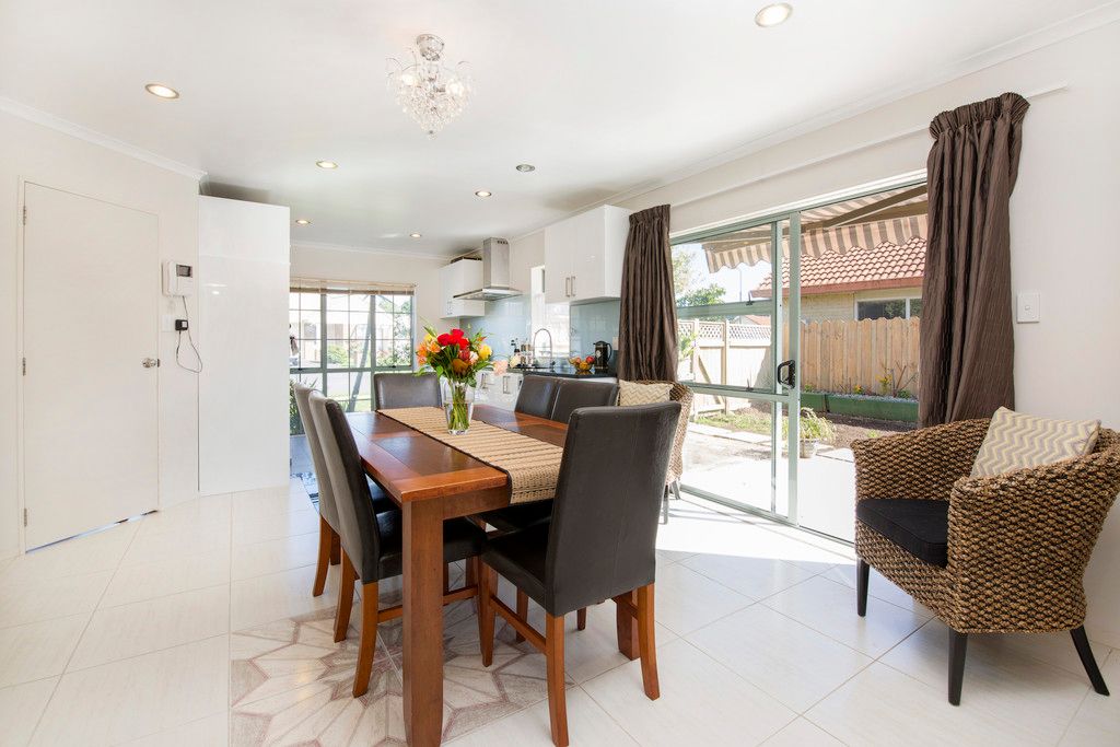 5 Sheldon Place, Burswood, Manukau City