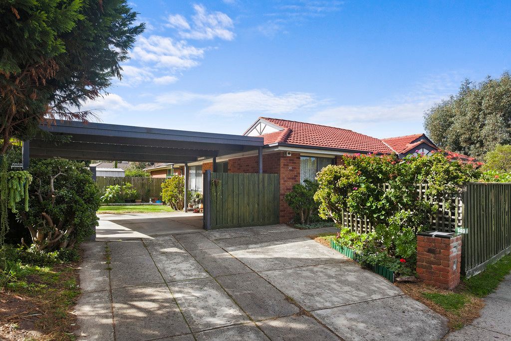 149 Waradgery Drive, Rowville VIC 3178
