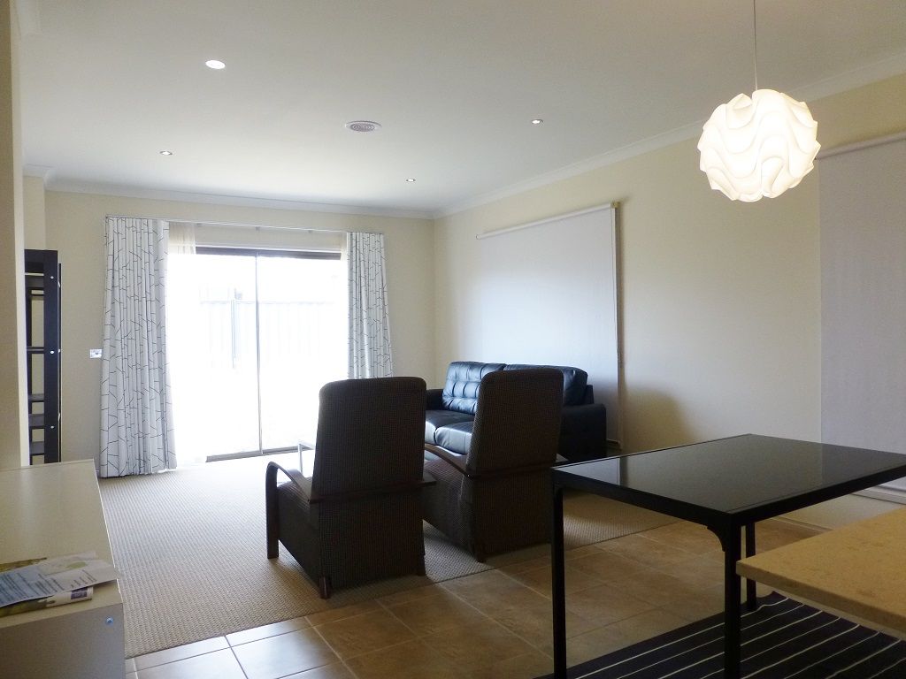 498 Grand Boulevard, Craigieburn, VIC 3064