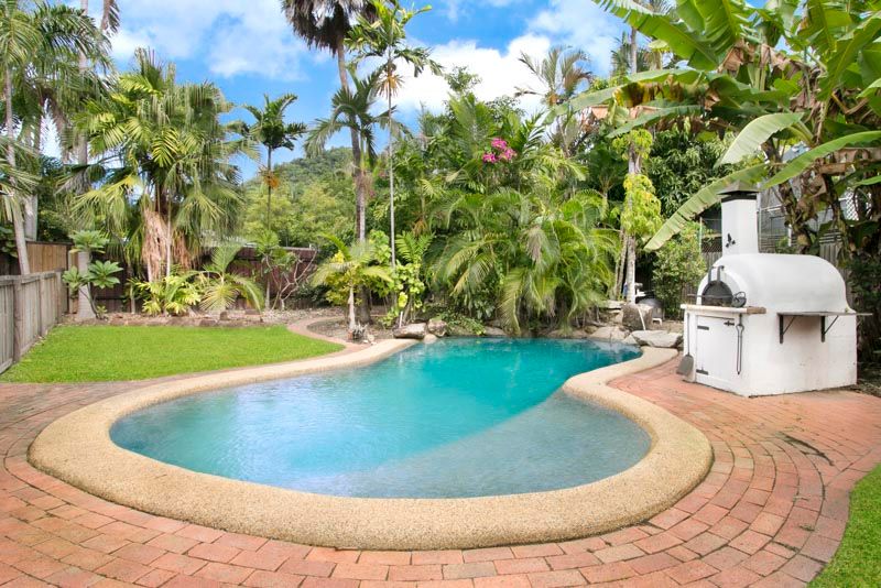 41 Petersen Street, Trinity Beach QLD 4879