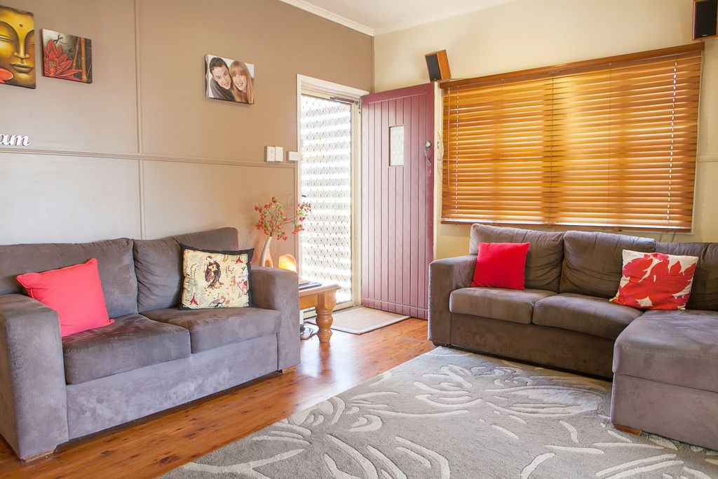 12 Marginson Street, Leichhardt, QLD 4305