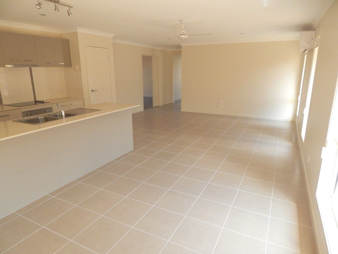 35 Cornforth Crescent, Kirkwood, QLD 4680