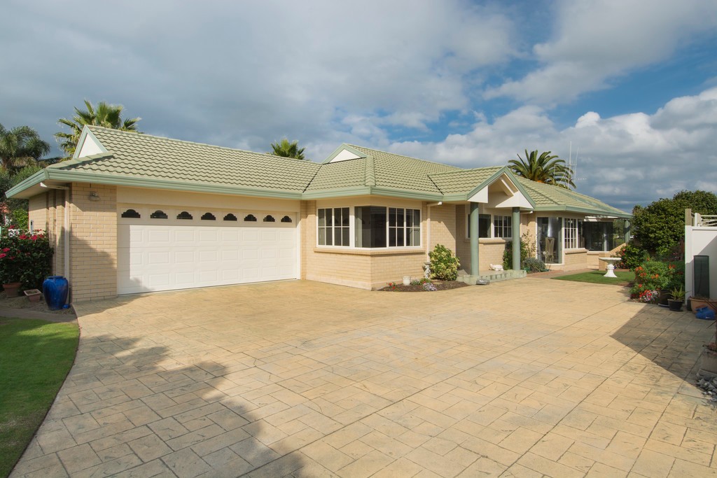 40 Monterey Key, Papamoa, Tauranga City