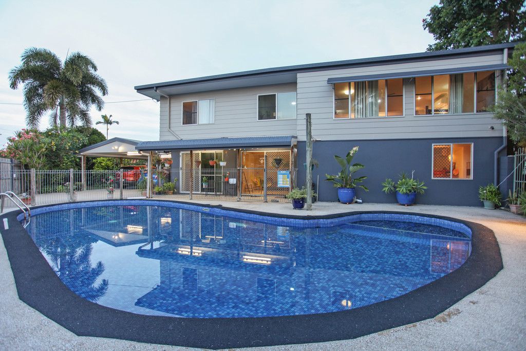 3 Pharlap Parade, Ooralea QLD 4740