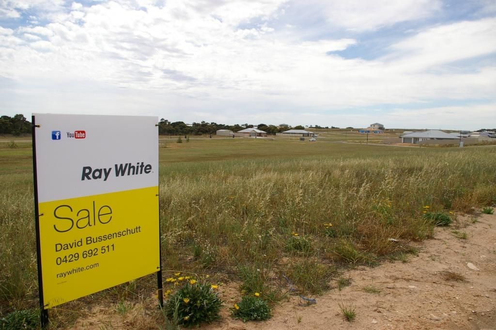 17 (Lot 202) Woodward Street, Moonta Bay, SA 5558