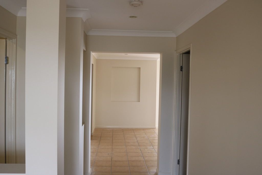 3 Wagtail Place, Bellbird Park, QLD 4300
