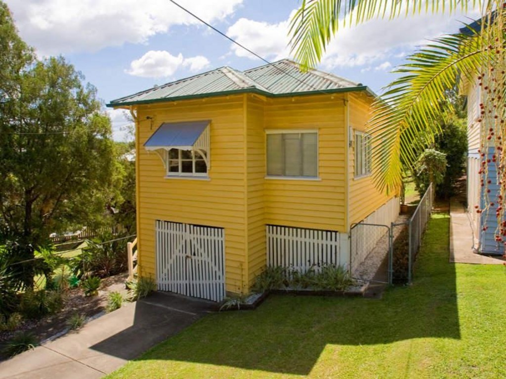 43 Boronia Avenue, Holland Park West, QLD 4121