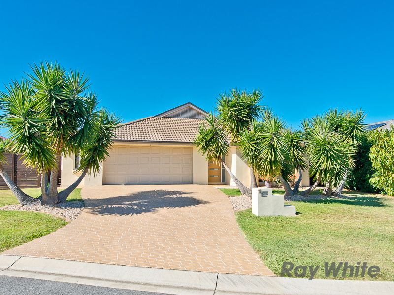11 Darlington Close, Carseldine, QLD 4034