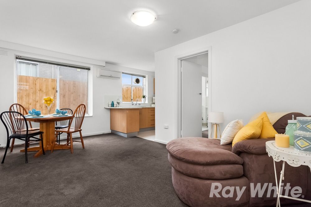 2/11 Aberdeen Street, Brunswick, VIC 3056