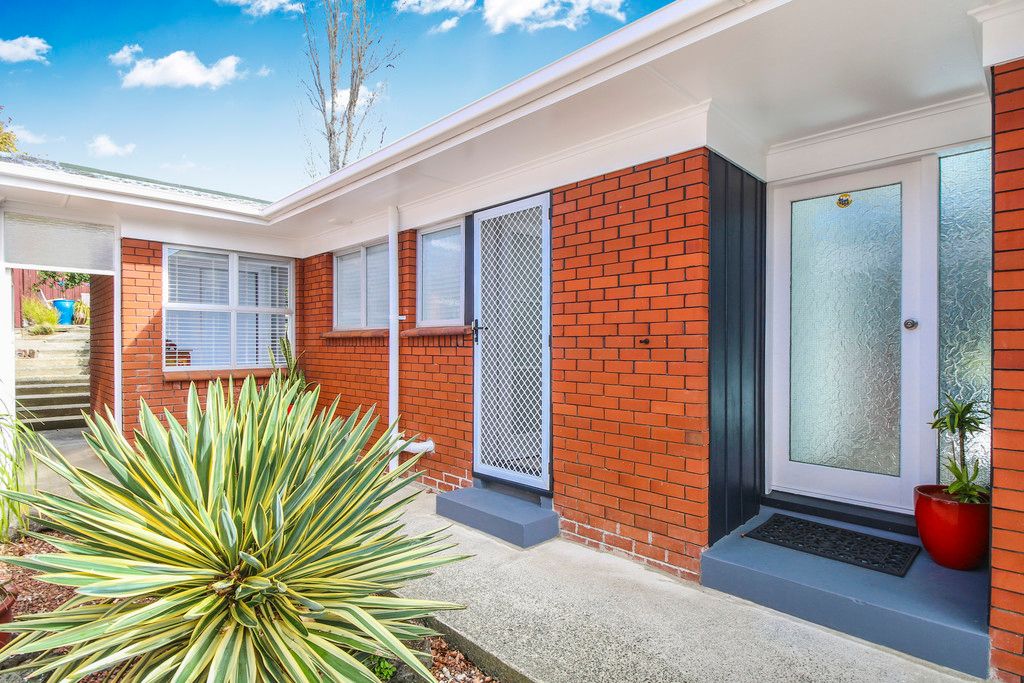 11 Kayeleen Place, Howick, Manukau City