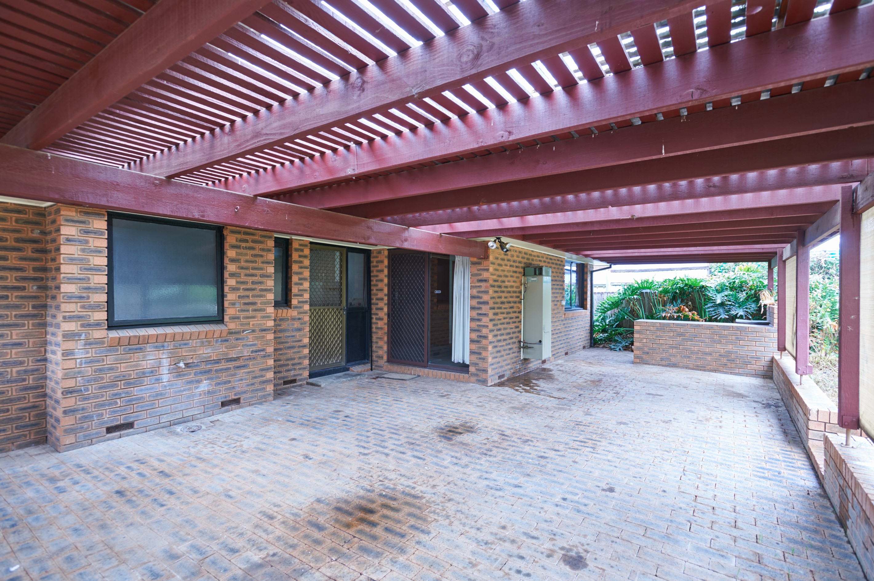 16 Adjin Street, Mount Austin, NSW 2650
