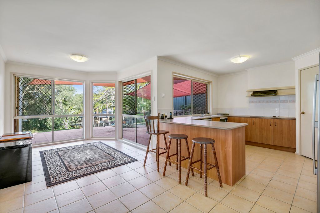 5 Edelsten Court, Carrara, QLD 4211
