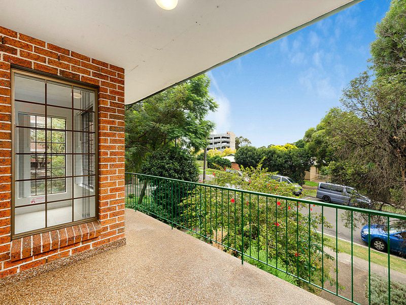 1/8 Hainsworth Street, Westmead, NSW 2145