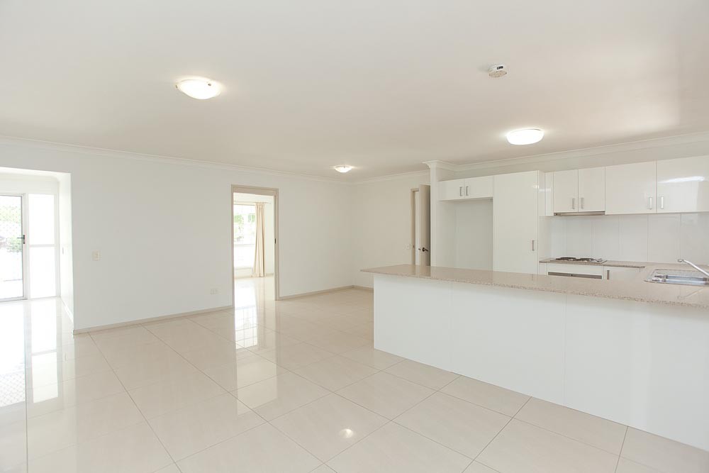 2 Malinya Place, Wishart, QLD 4122