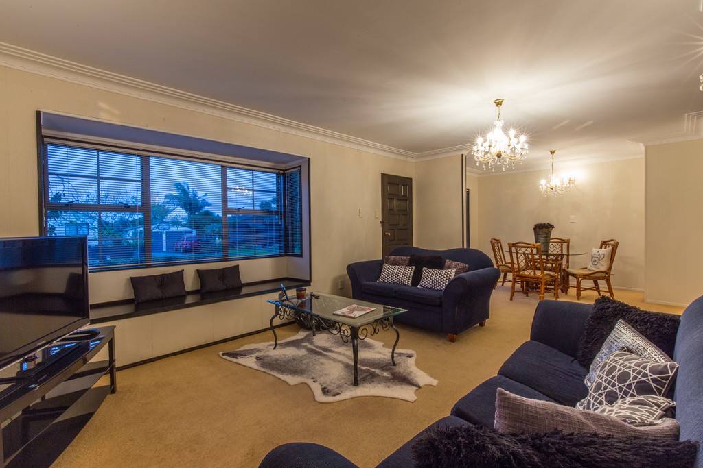 151 Carnoustie Drive, Wattle Downs, Manukau City