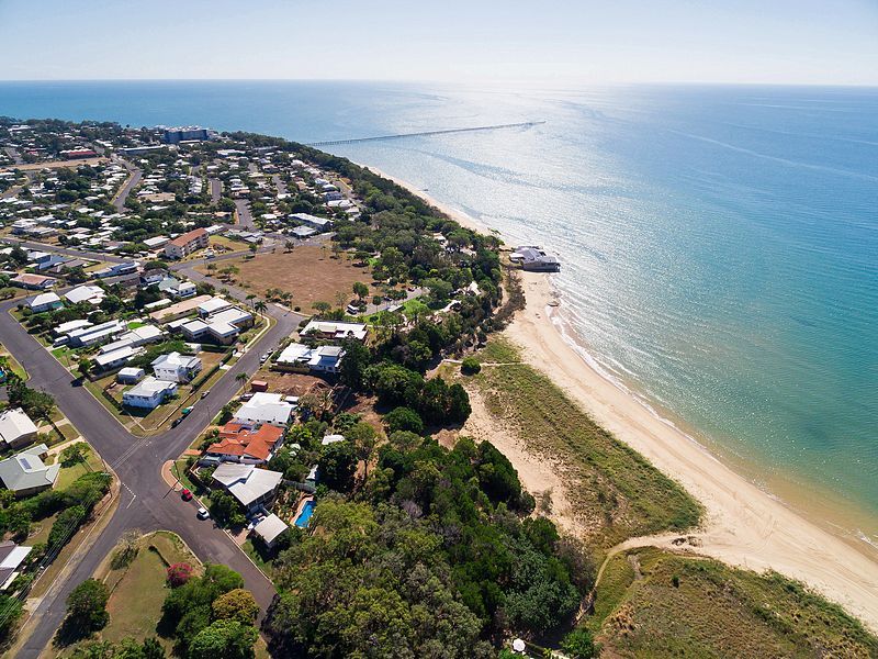 10 James Street, Urangan, QLD 4655