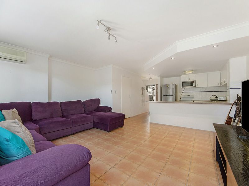 84 Highfield Drive, Merrimac QLD 4226