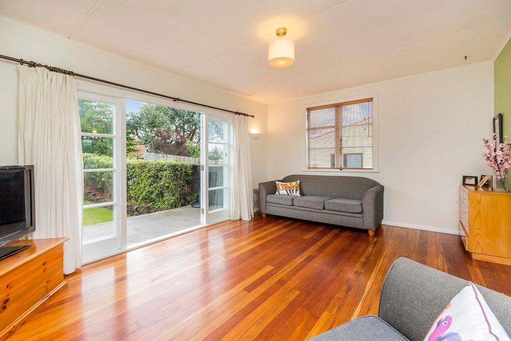 36 Glass Road, Mount Roskill, Auckland City